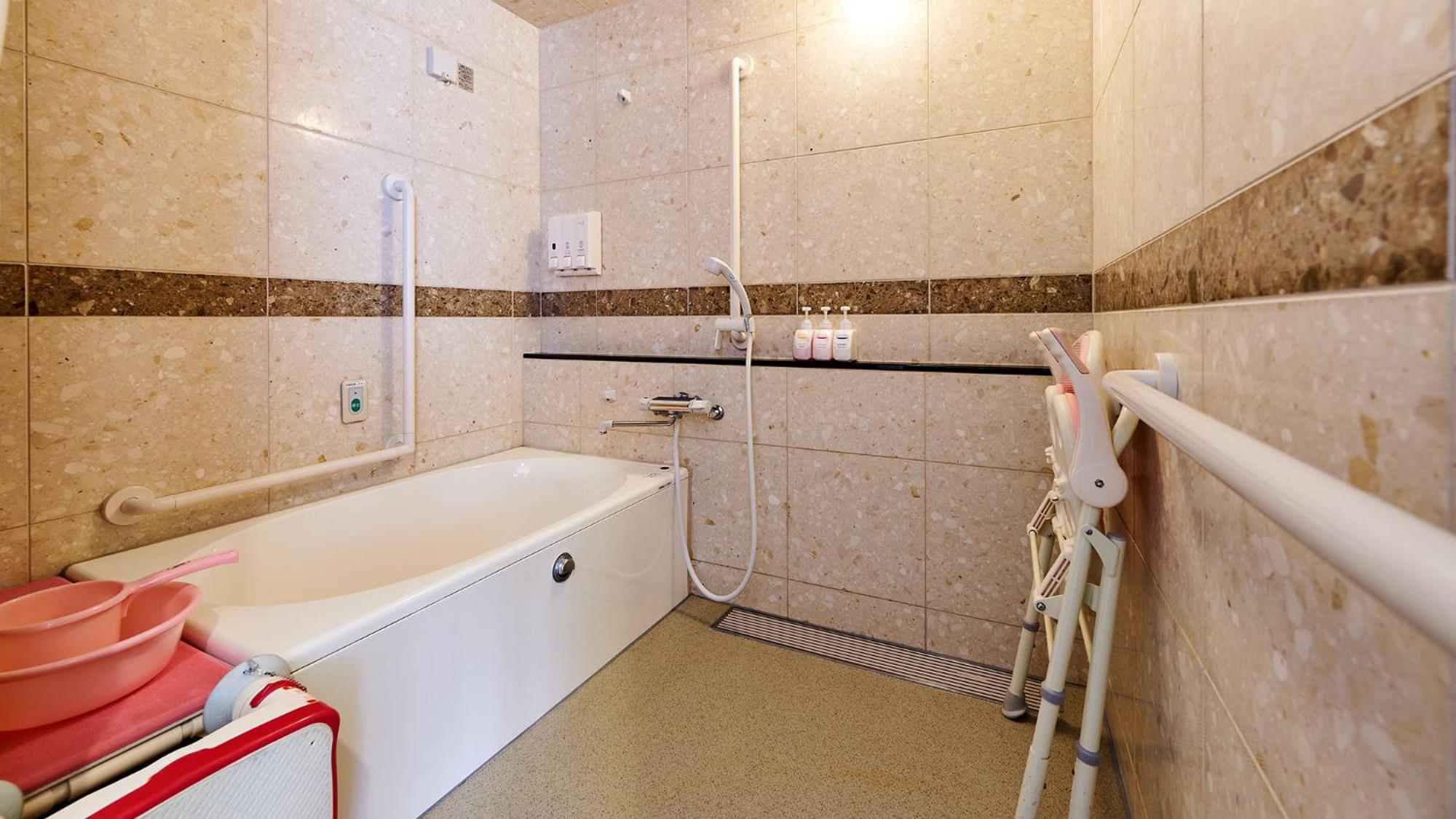 Toyoko Inn Gumma Isesaki Ekimae Room photo